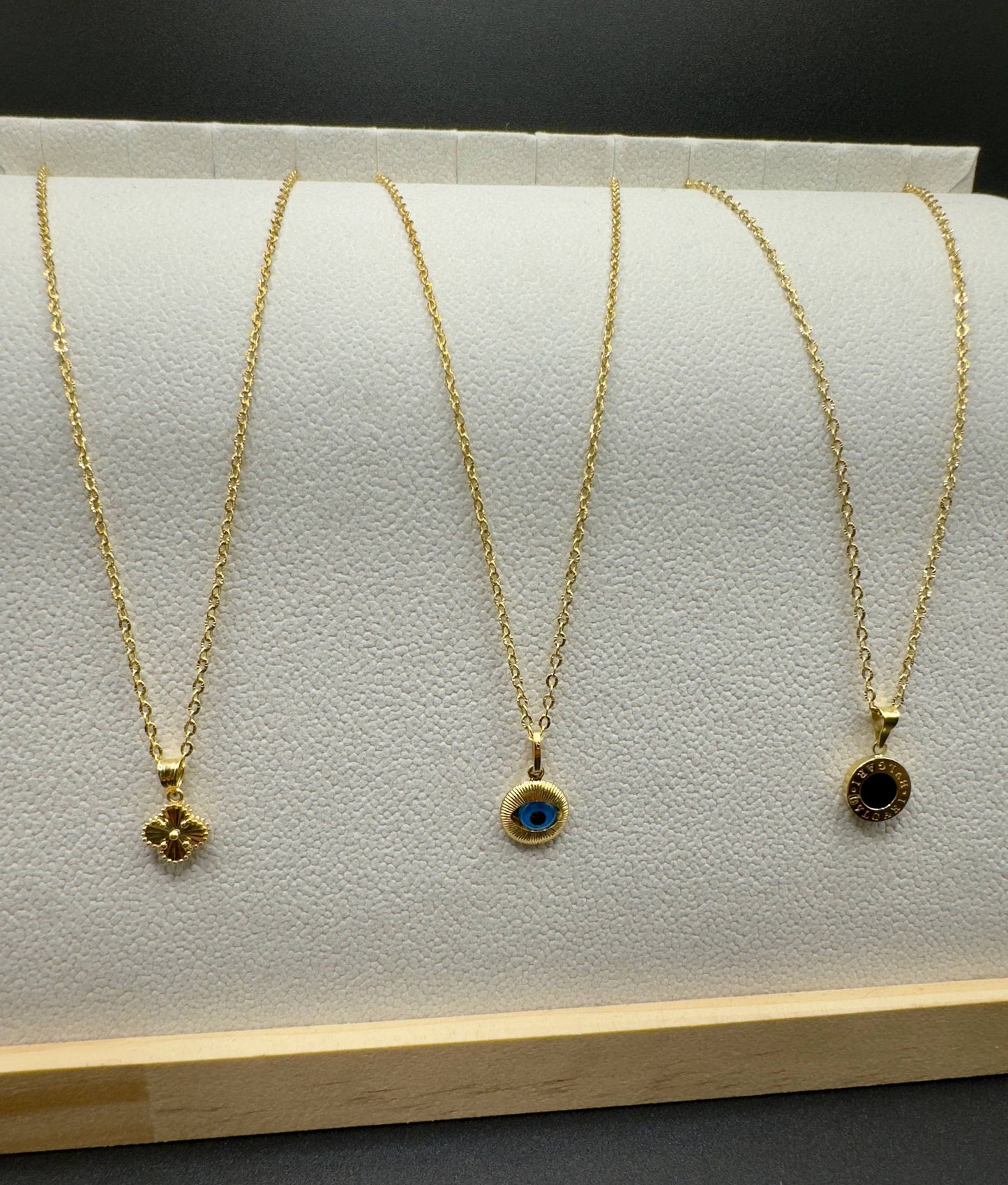 Chain with Charm